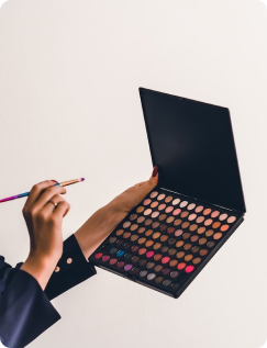 Multi Shades Eye Shadow Box